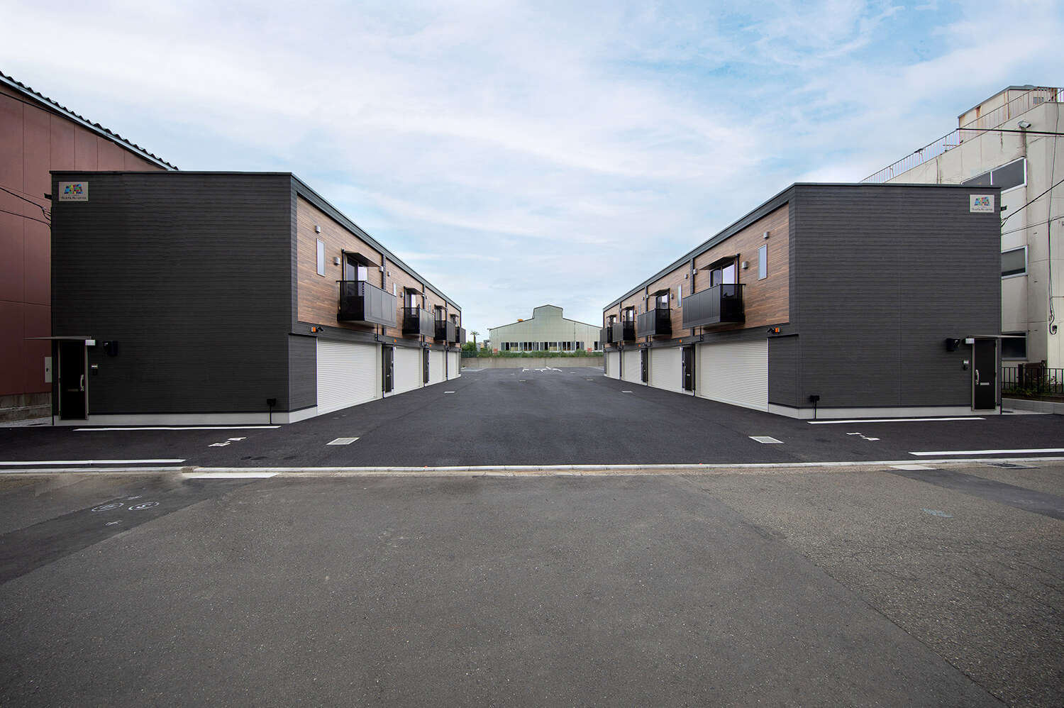 賃貸ガレージハウス｜プレミアムガレージハウスの内部を特別公開！｜外観1