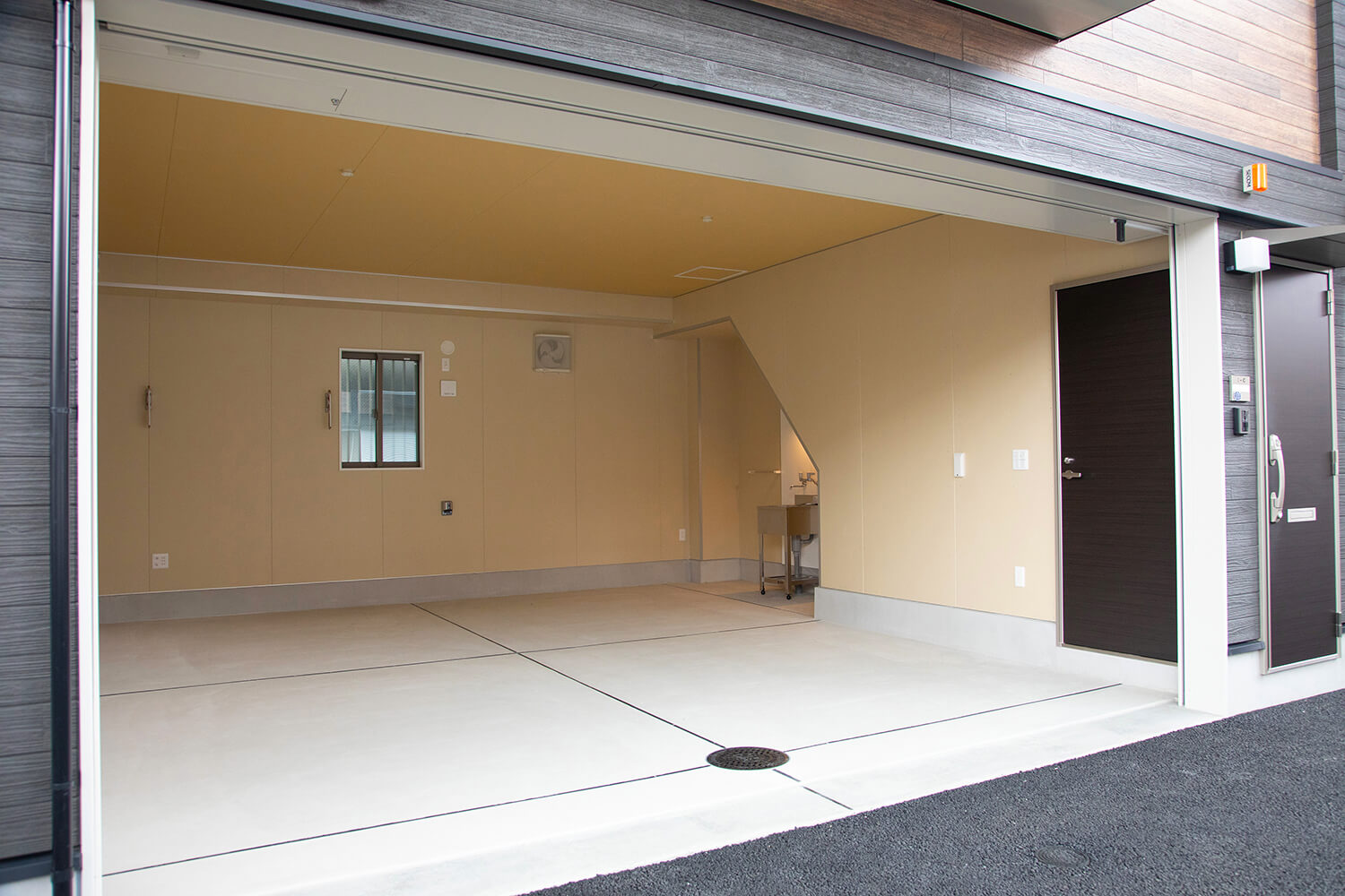 賃貸ガレージハウス｜プレミアムガレージハウスの内観