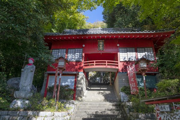 賃貸ガレージハウス｜ICからの関東ドライブ｜磯山弁財天